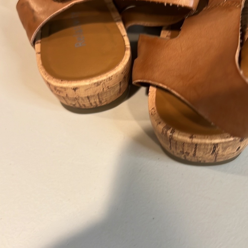 Relativity Strappy Sandals with Wedge Ankle Strap Size 9.5 - Picture 4 of 6